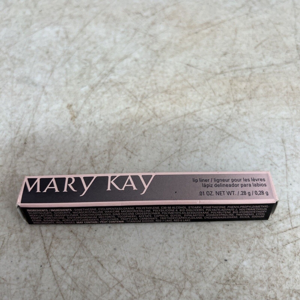 Mary Kay Lip Liner Twistable SOFT BLUSH .01 oz Full Size 048450 New in Box